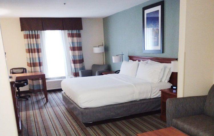 Holiday Inn Express & Suites Salamanca, An Ihg Hotel מראה חיצוני תמונה