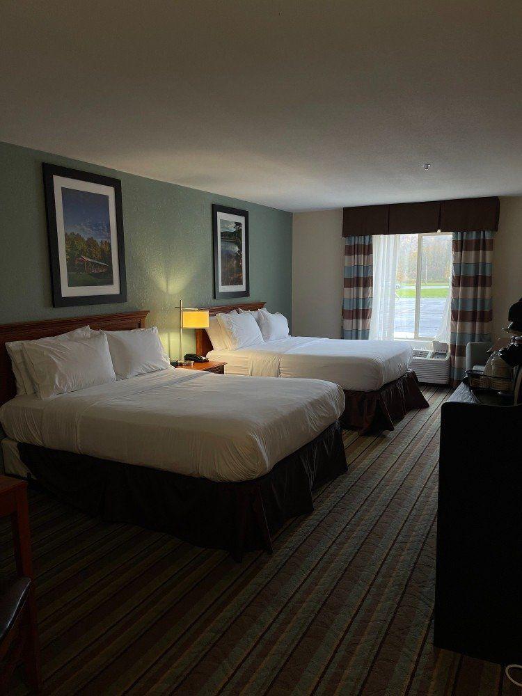 Holiday Inn Express & Suites Salamanca, An Ihg Hotel מראה חיצוני תמונה