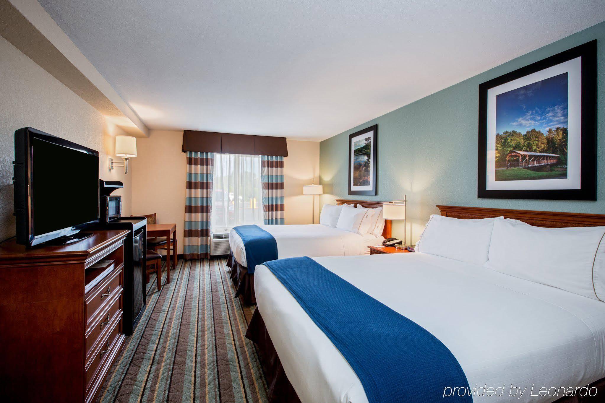 Holiday Inn Express & Suites Salamanca, An Ihg Hotel מראה חיצוני תמונה