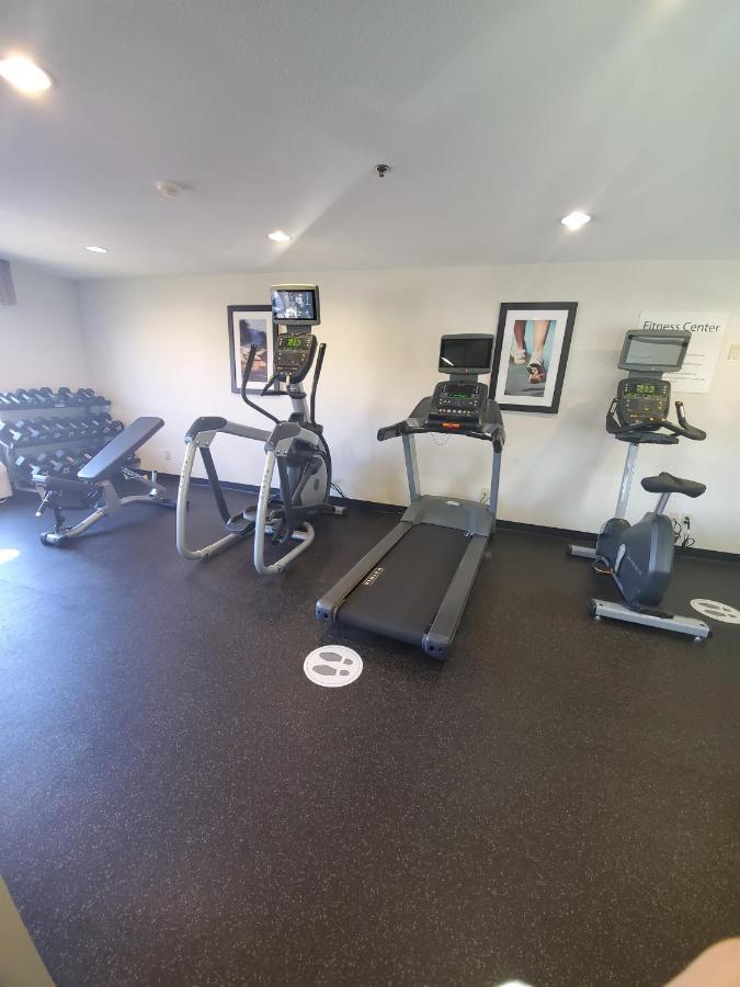 Holiday Inn Express & Suites Salamanca, An Ihg Hotel מראה חיצוני תמונה