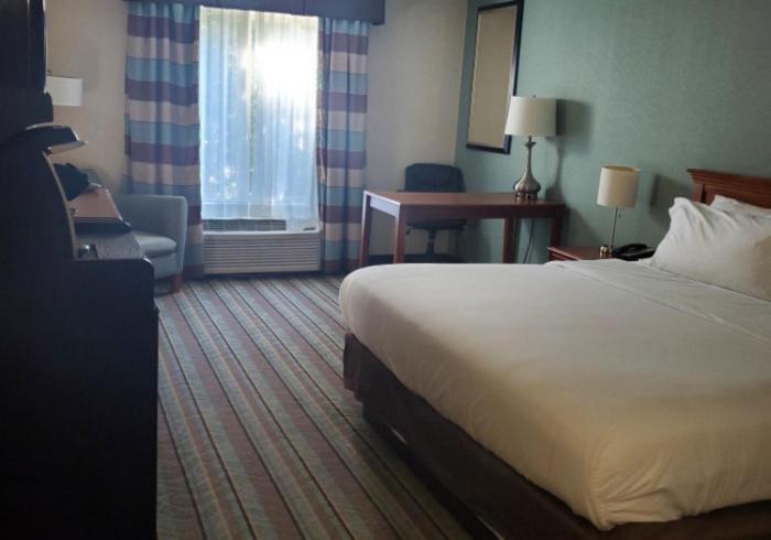Holiday Inn Express & Suites Salamanca, An Ihg Hotel מראה חיצוני תמונה