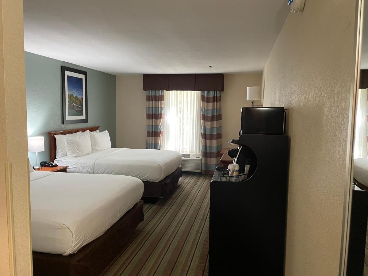 Holiday Inn Express & Suites Salamanca, An Ihg Hotel מראה חיצוני תמונה